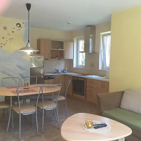 Beautiful 100 Meters From The Beach Apartment *